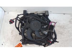 Gebruikte Koelvin Opel Astra H SW (L35) 1.3 CDTI 16V Ecotec Prijs € 30,00 Margeregeling aangeboden door Autodemontagebedrijf Smit