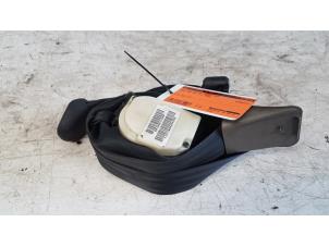 Używane Pas bezpieczenstwa lewy przód Dodge Ram Van 2.5 CRD Cena € 30,00 Procedura marży oferowane przez Autodemontagebedrijf Smit