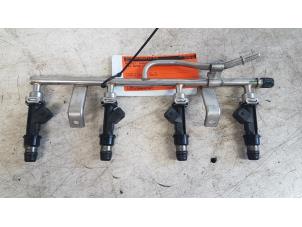 Gebruikte Verstuiver brug Opel Astra H (L48) 1.6 16V Twinport Prijs € 35,00 Margeregeling aangeboden door Autodemontagebedrijf Smit