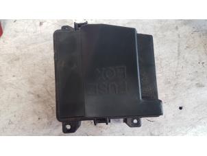 Begagnade Säkringsbox Mazda 323 Fastbreak (BJ14) 1.5 LX,GLX 16V Pris € 25,00 Marginaltabell erbjuds av Autodemontagebedrijf Smit