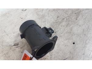 Begagnade Luftmassemätare Nissan Almera Tino (V10M) 2.2 Di 16V Pris € 30,00 Marginaltabell erbjuds av Autodemontagebedrijf Smit