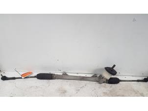 Używane Przekladnia kierownicza ze wspomaganiem Renault Modus/Grand Modus (JP) 1.2 16V Cena € 75,00 Procedura marży oferowane przez Autodemontagebedrijf Smit