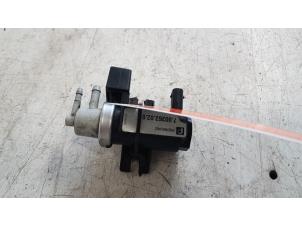 Begagnade Laddtryckssensor Mercedes Viano (639) 2.2 CDI 16V Pris € 20,00 Marginaltabell erbjuds av Autodemontagebedrijf Smit