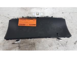 Begagnade Instrumentpanel Toyota Corolla Verso (E12) 1.8 16V VVT-i Pris € 50,00 Marginaltabell erbjuds av Autodemontagebedrijf Smit