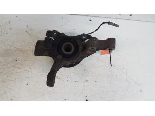 Gebruikte Asschenkel rechts-voor Opel Astra H SW (L35) 1.6 16V Twinport Prijs € 20,00 Margeregeling aangeboden door Autodemontagebedrijf Smit