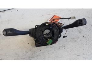 Gebruikte Combischakelaar Stuurkolom BMW 3 serie Compact (E46/5) 316ti 16V Prijs € 15,00 Margeregeling aangeboden door Autodemontagebedrijf Smit