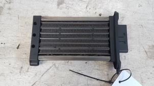 Gebruikte Kachel Verwarmingselement Renault Clio III (BR/CR) 1.5 dCi 70 Prijs € 25,00 Margeregeling aangeboden door Autodemontagebedrijf Smit