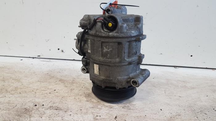 Luftkonditioneringspump från en Mercedes-Benz C Combi (S203) 2.7 C-270 CDI 20V 2003