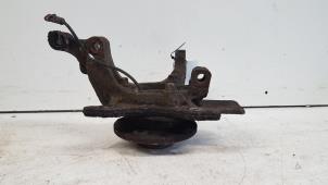 Gebruikte Asschenkel rechts-voor Opel Astra H SW (L35) 1.7 CDTi 16V Prijs € 35,00 Margeregeling aangeboden door Autodemontagebedrijf Smit