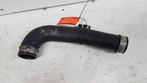 Używane Waz chlodnicy miedzystopniowej Volkswagen Golf V (1K1) 1.6 FSI 16V Cena € 20,00 Procedura marży oferowane przez Autodemontagebedrijf Smit