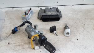 Gebruikte Contactslot + computer Kia Cee'd Sporty Wagon (EDF) 1.6 CRDi 115 16V Prijs € 120,00 Margeregeling aangeboden door Autodemontagebedrijf Smit