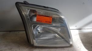 Gebruikte Koplamp rechts Ford Transit Connect 1.8 TDdi LWB Euro 4 Prijs € 25,00 Margeregeling aangeboden door Autodemontagebedrijf Smit