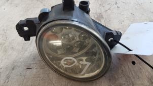 Begagnade Dimljus, vänster fram Renault Clio II (BB/CB) 1.6 16V Pris € 10,00 Marginaltabell erbjuds av Autodemontagebedrijf Smit