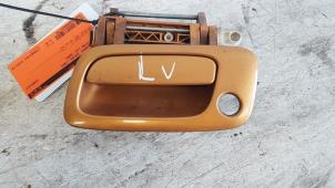 Gebruikte Deurgreep 2Deurs links Opel Astra G (F07) 1.8 16V Prijs € 15,00 Margeregeling aangeboden door Autodemontagebedrijf Smit