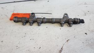 Gebruikte Galerij (Injectie) Fiat Doblo Cargo (263) 1.3 D Multijet Prijs € 70,00 Margeregeling aangeboden door Autodemontagebedrijf Smit