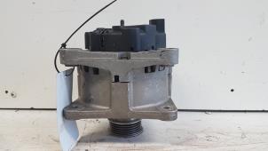 Gebruikte Dynamo Renault Megane II (LM) 1.4 16V 82 Prijs € 35,00 Margeregeling aangeboden door Autodemontagebedrijf Smit