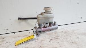 Gebruikte Hoofdremcilinder Mitsubishi Lancer Wagon (CS/CT) 1.6 16V Prijs € 25,00 Margeregeling aangeboden door Autodemontagebedrijf Smit