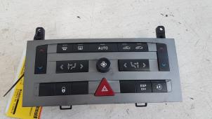 Gebruikte Chaufage Bedieningspaneel Peugeot 407 (6D) 2.0 16V Prijs € 10,00 Margeregeling aangeboden door Autodemontagebedrijf Smit