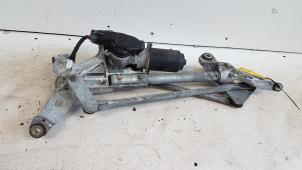 Gebruikte Ruitenwismotor + Mechaniek Mitsubishi Grandis (NA) 2.4 16V MIVEC Prijs € 35,00 Margeregeling aangeboden door Autodemontagebedrijf Smit