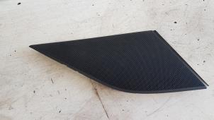 Begagnade A-stolpe, skydd, vänster Mercedes B (W245) 1.7 B-170 16V Pris € 20,00 Marginaltabell erbjuds av Autodemontagebedrijf Smit