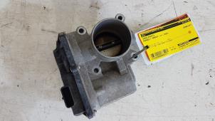 Gebruikte Gasklephuis Renault Kangoo Express (FW) 1.6 Prijs € 100,00 Margeregeling aangeboden door Autodemontagebedrijf Smit