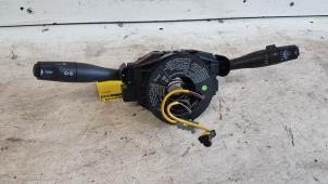 Gebruikte Schakelaar Stuurkolom (licht) Jaguar X-type 2.1 V6 24V Prijs € 70,00 Margeregeling aangeboden door Autodemontagebedrijf Smit