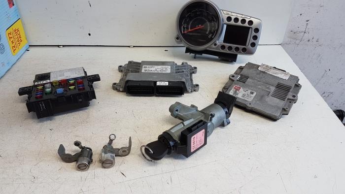 Ignition lock + computer Chevrolet Spark 1.0 16V Bifuel - 25182025