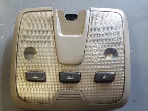 Gebruikte Binnenverlichting voor Volvo S80 Prijs € 20,00 Margeregeling aangeboden door Autodemontagebedrijf Smit