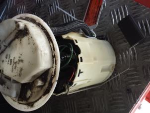 Begagnade Tankflottör Alfa Romeo 147 (937) 1.6 HP Twin Spark 16V Pris € 25,00 Marginaltabell erbjuds av Autodemontagebedrijf Smit