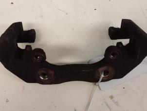 Gebruikte Remzadel rechts-voor Ford Transit Connect 1.8 Tddi Prijs € 15,00 Margeregeling aangeboden door Autodemontagebedrijf Smit