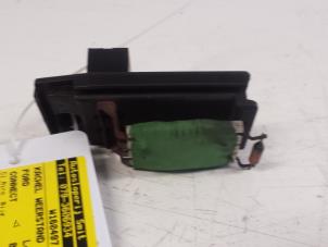 Gebruikte Kachel Weerstand Ford Transit Connect 1.8 Tddi Prijs € 10,00 Margeregeling aangeboden door Autodemontagebedrijf Smit