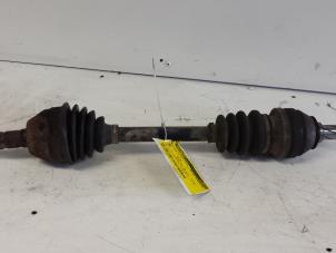 Gebruikte Cardanas links-voor (VWA) Opel Astra H (L48) 1.6 16V Prijs € 30,00 Margeregeling aangeboden door Autodemontagebedrijf Smit