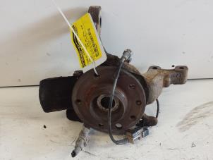 Gebruikte Asschenkel rechts-voor Opel Astra H (L48) 1.6 16V Prijs € 35,00 Margeregeling aangeboden door Autodemontagebedrijf Smit