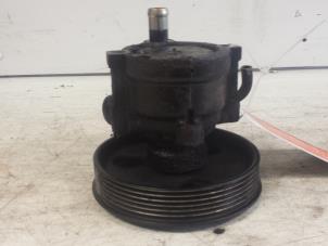 Gebruikte Stuurbekrachtiging Pomp Nissan Kubistar (F10) 1.5 dCi 60 Prijs € 60,00 Margeregeling aangeboden door Autodemontagebedrijf Smit