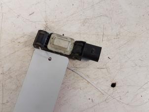 Gebruikte Airbag Sensor Smart Forfour (454) 1.1 12V Prijs € 25,00 Margeregeling aangeboden door Autodemontagebedrijf Smit