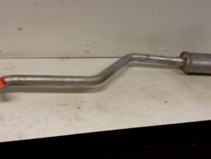 Gebruikte Uitlaat Middendemper Volkswagen Polo III (6N1) 1.4i 60 Prijs € 20,00 Margeregeling aangeboden door Autodemontagebedrijf Smit