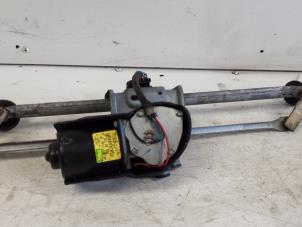 Gebruikte Ruitenwismotor + Mechaniek Renault Clio II (BB/CB) 1.4 16V Si Prijs € 50,00 Margeregeling aangeboden door Autodemontagebedrijf Smit