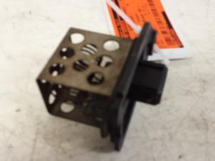 Gebruikte Sensor radiateurtemperatuur Peugeot 307 SW (3H) 1.6 16V Prijs € 20,00 Margeregeling aangeboden door Autodemontagebedrijf Smit