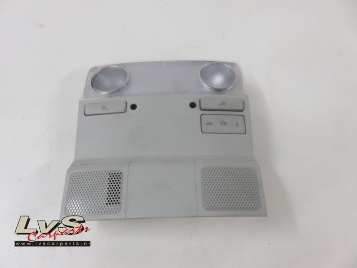 Volkswagen Tiguan Interior lighting, front