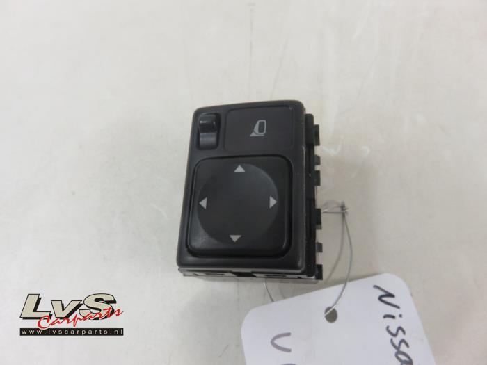 Nissan Murano Spiegel Schalter