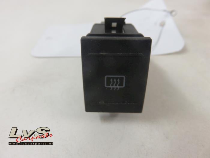 Volkswagen Polo Rear window heating switch