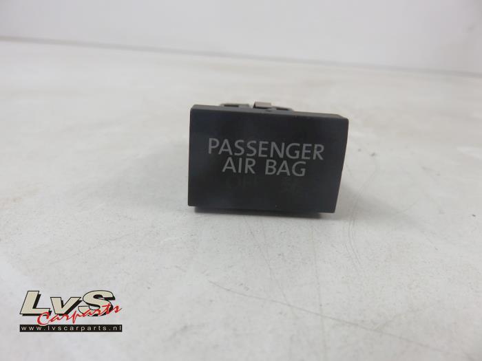 Volkswagen Polo Airbag sensor