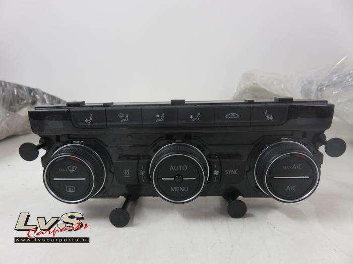 Volkswagen Golf Air conditioning control panel