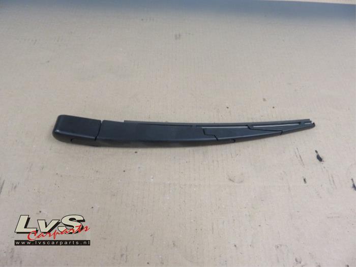 Kia Carens Scheibenwischerarm hinten