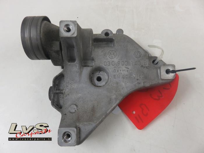 Volkswagen Golf Air conditioning bracket