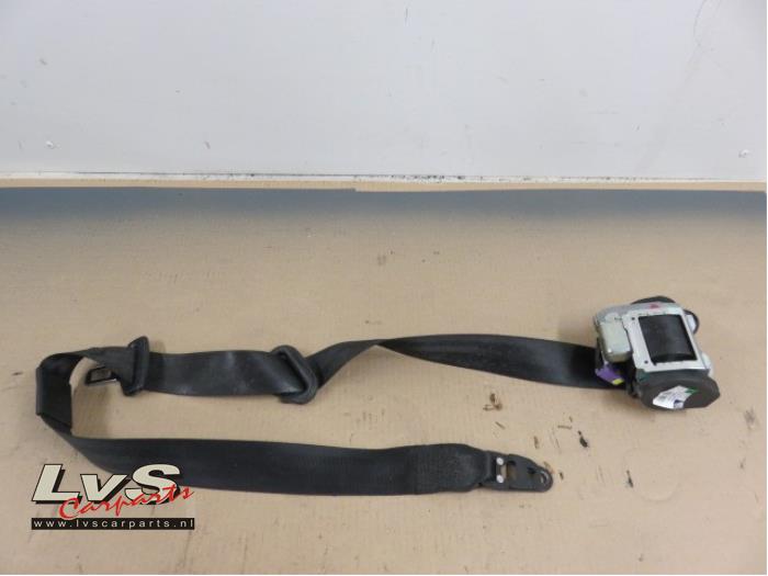 Audi A4 Tendeur de ceinture droit