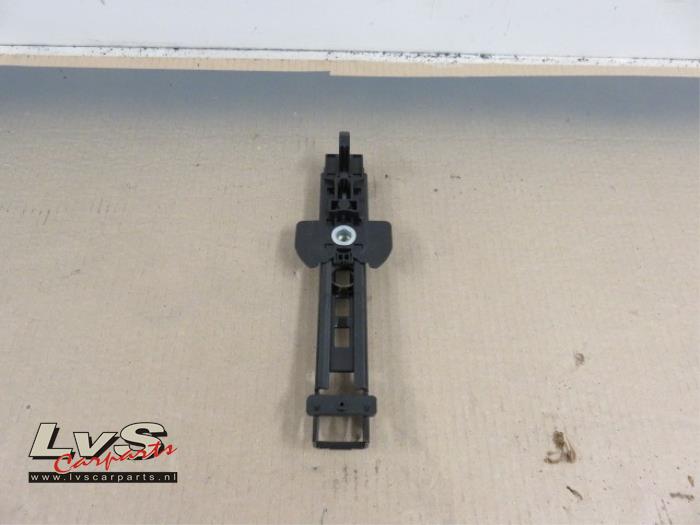 Audi A4 Guide ceinture de sécurité