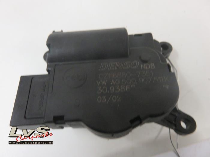 Volkswagen Golf Heater valve motor