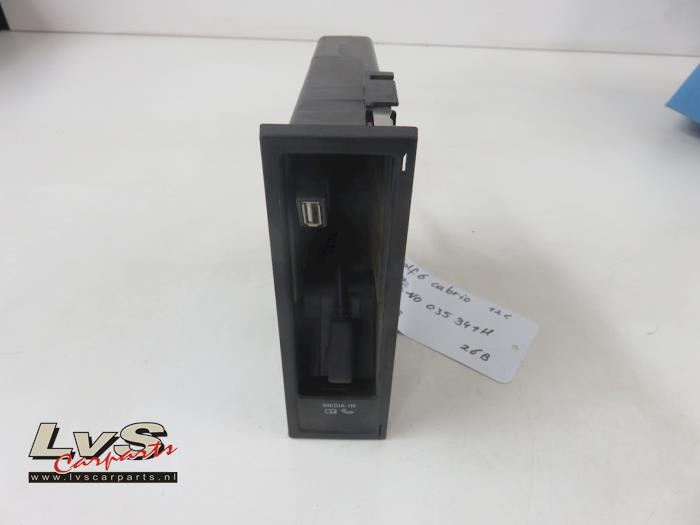 Volkswagen Golf Unité de contrôle Multimedia