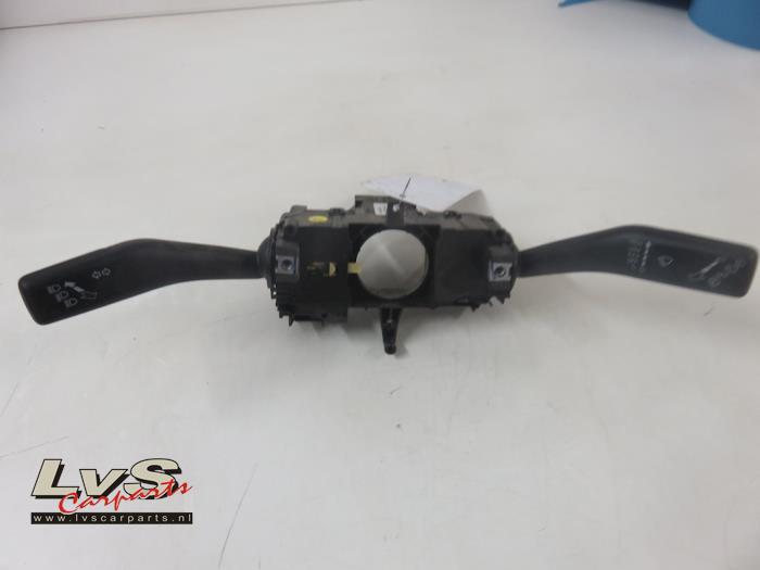Volkswagen UP Steering column stalk